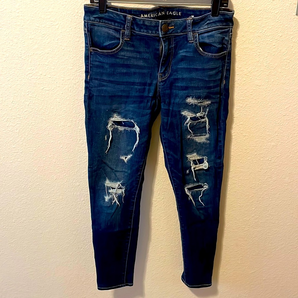 Women’s American Eagle Hi-Rise jeans… size 10